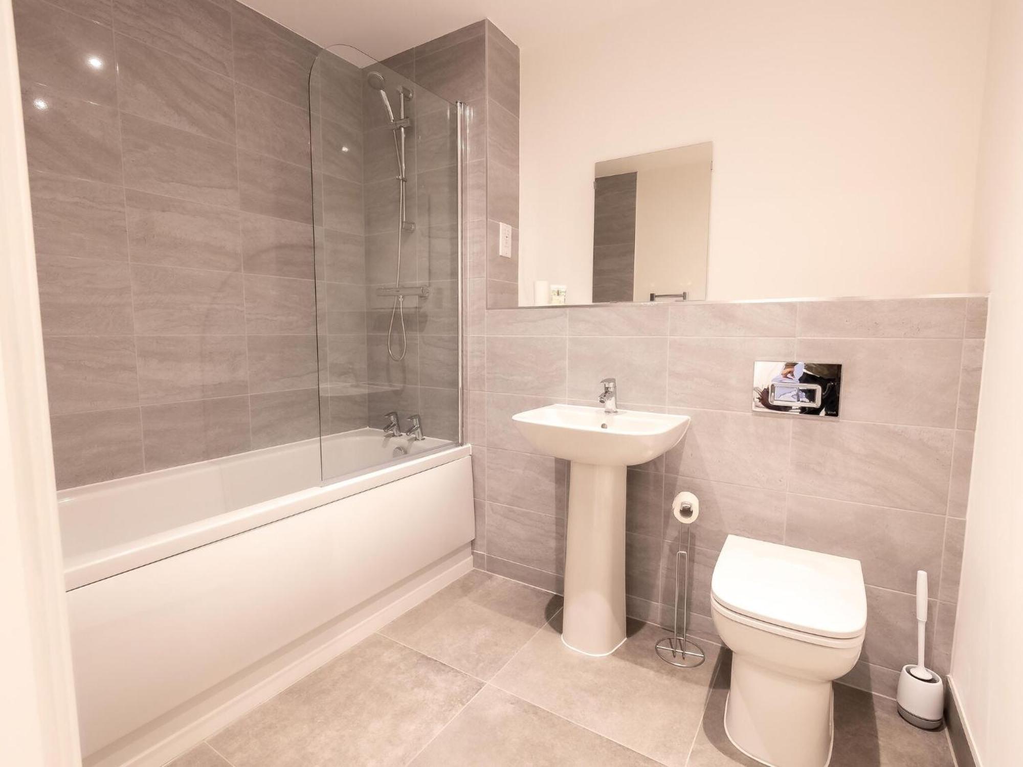 Pristine 1 And 2 Bedroom Apartments Near Business District By Belvilla Birmingham Eksteriør bilde