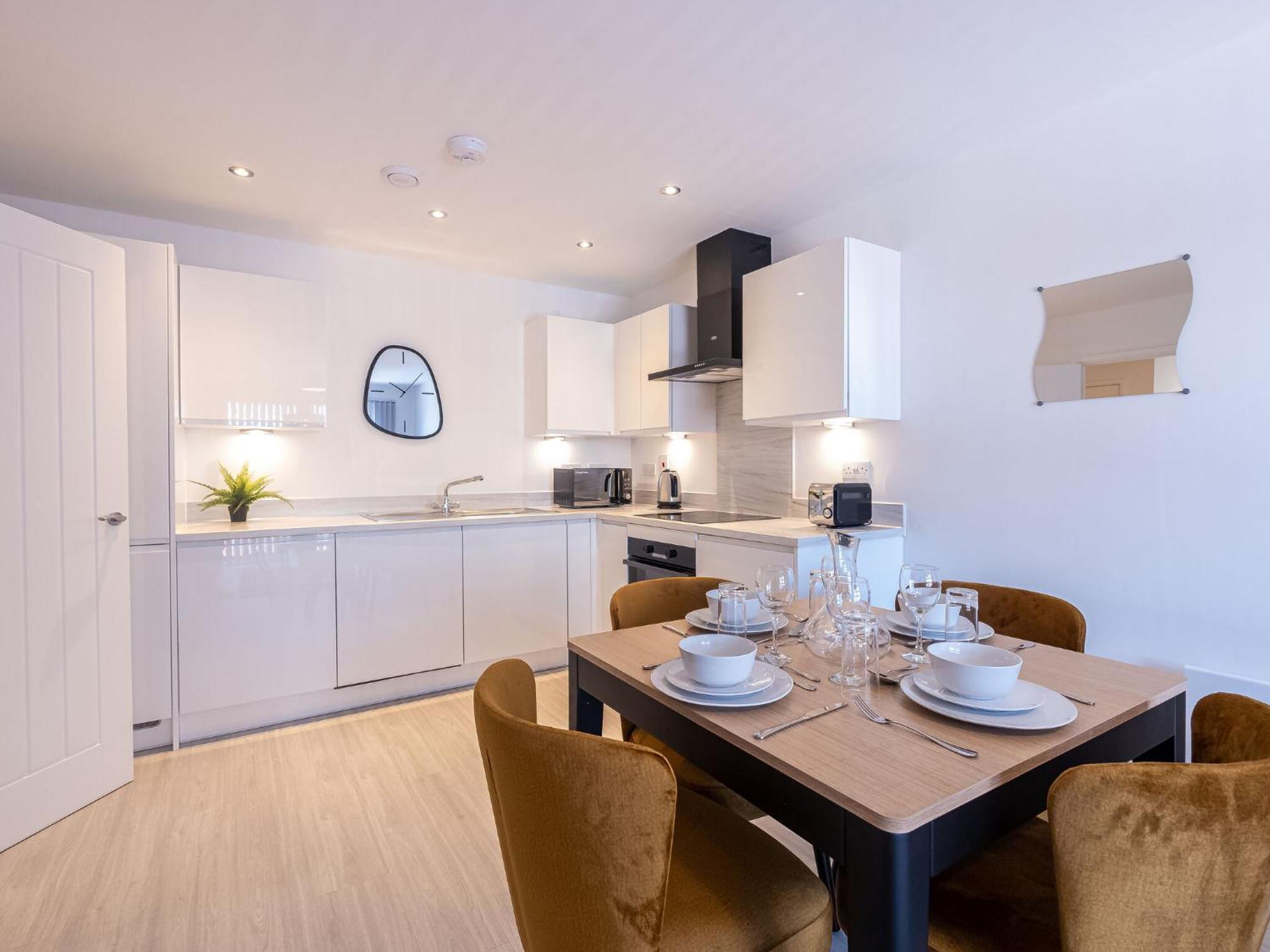 Pristine 1 And 2 Bedroom Apartments Near Business District By Belvilla Birmingham Eksteriør bilde