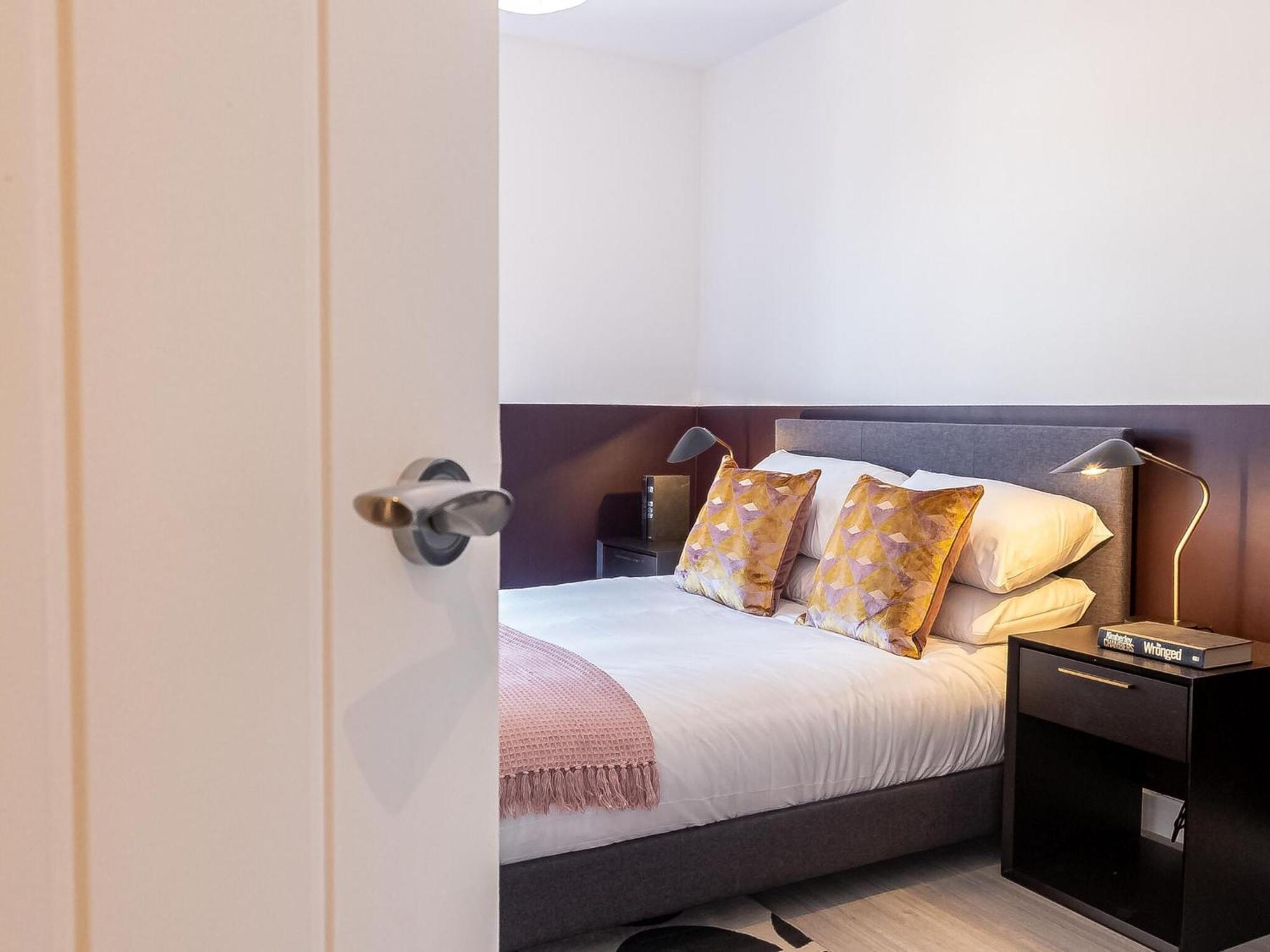 Pristine 1 And 2 Bedroom Apartments Near Business District By Belvilla Birmingham Eksteriør bilde